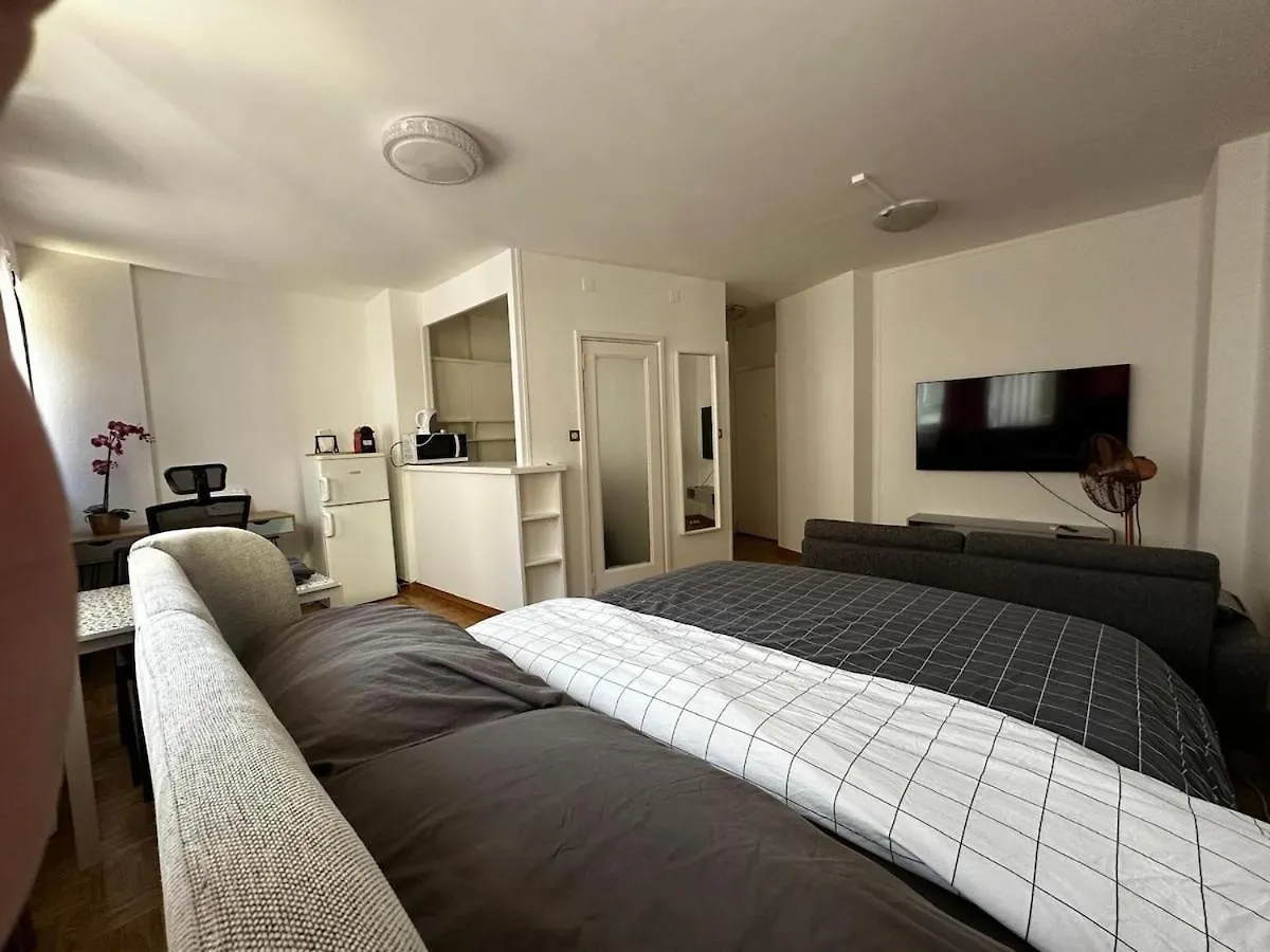 Apartament 01 Convenient Central Studio - Station Station Genewa